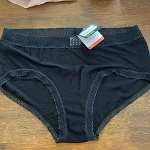 Bran new with tags women Xl underwear